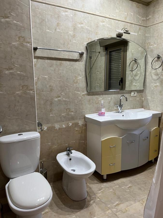 Skanderbeg Square Explorer Apartments Tirana Buitenkant foto